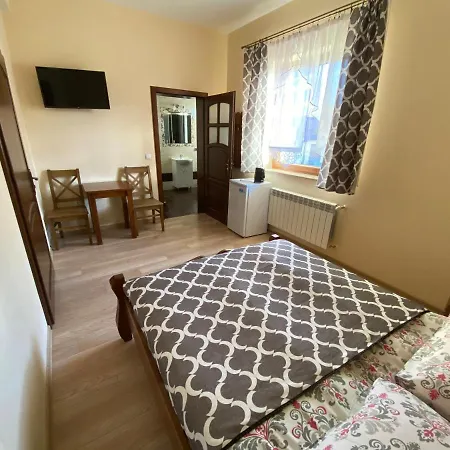 U Wojtanka-znizki Na Termy Проживание в семье *